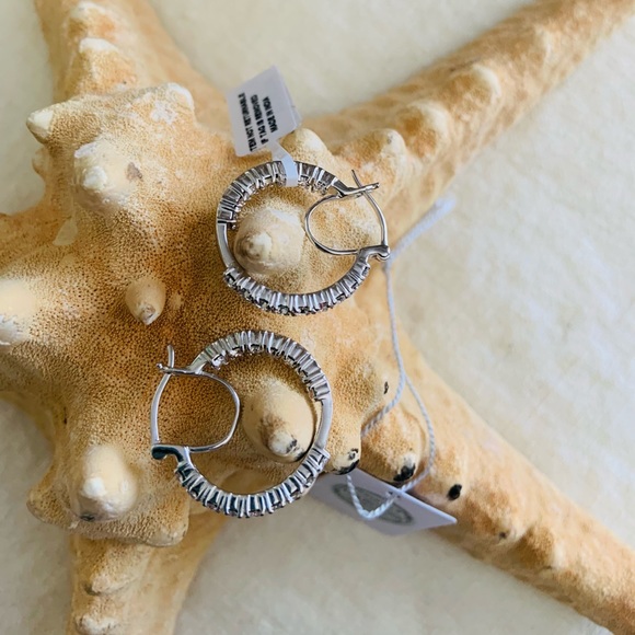 SWAROVSKI  Siam Crystal Hoops in SS - Picture 4 of 9